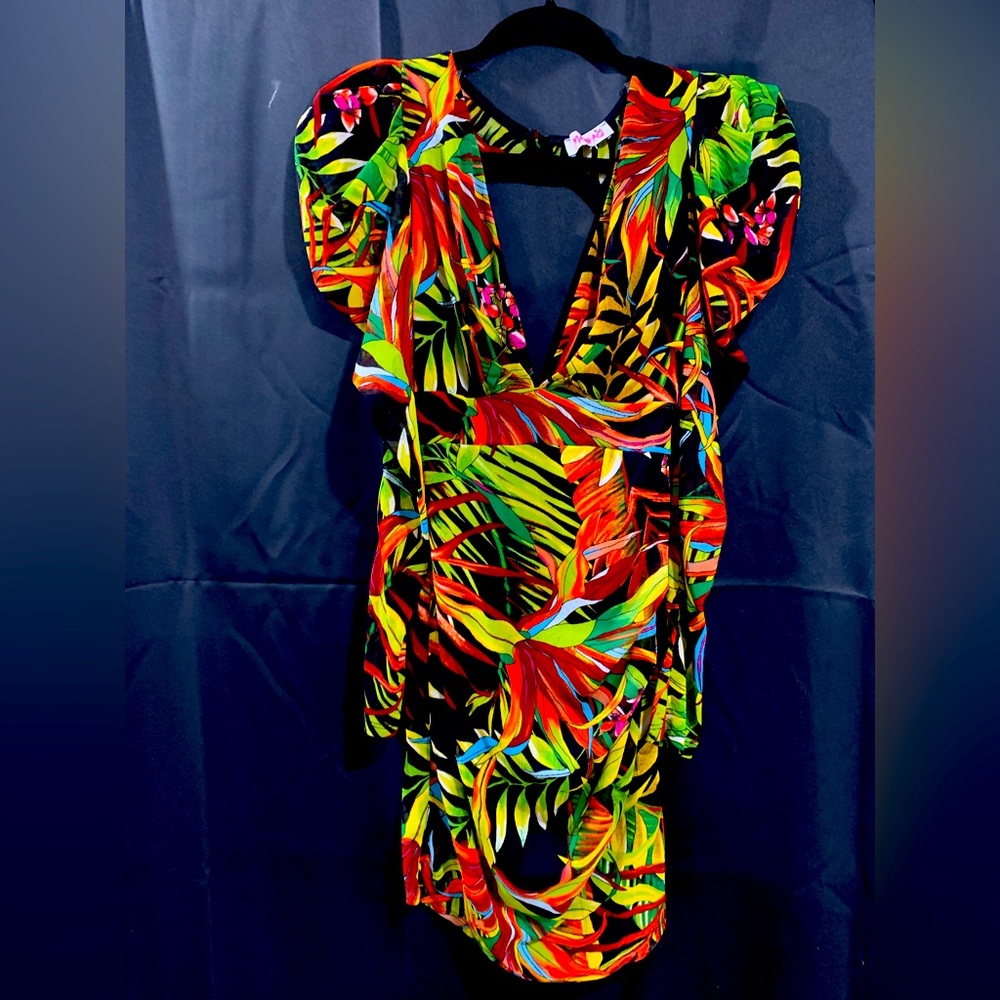 Madrag, Size Small